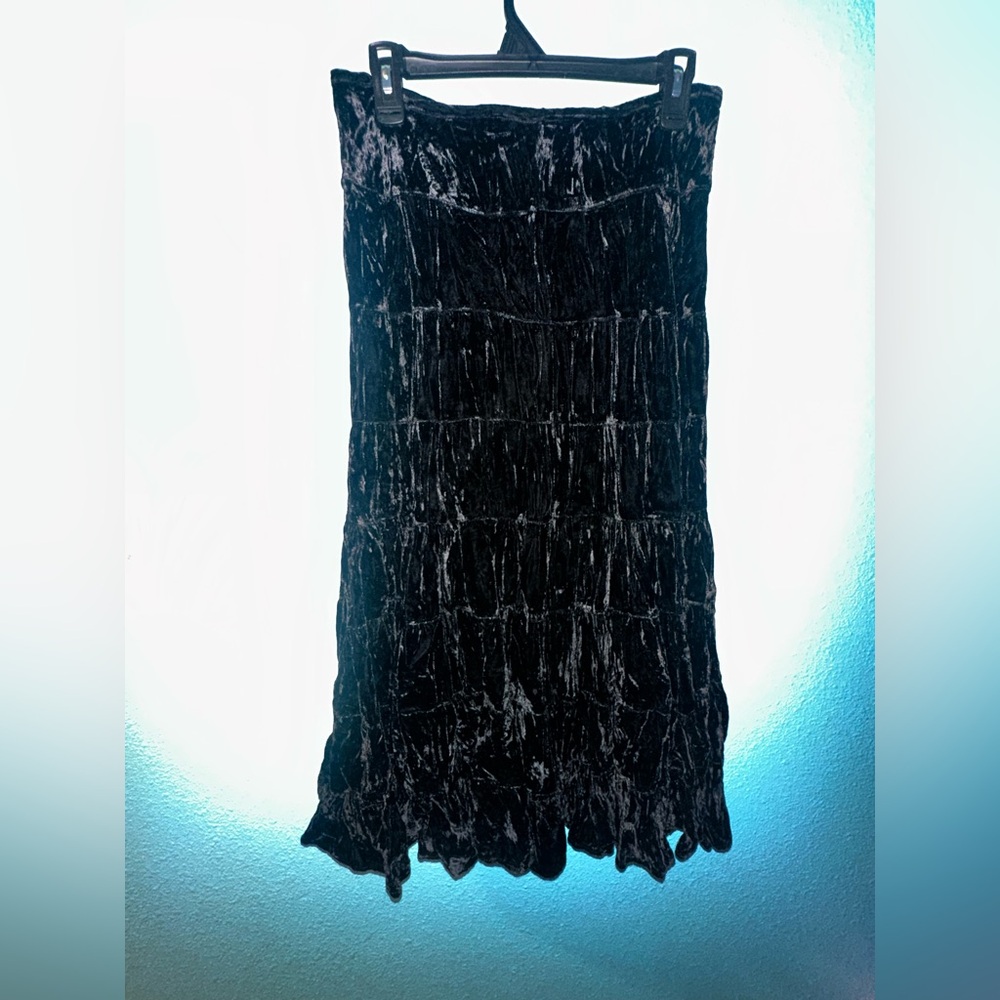 Elegant Black Velvet Maxi Skirt